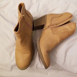 Tan faux leather short boots